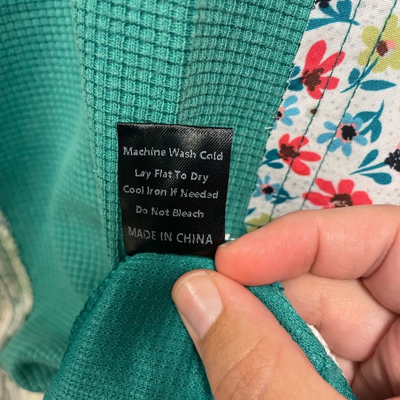 POL  NEW Cotton Blend 3/4 Sleeve Hooded Top LG Floral Lace Patchwork - Picture 10 of 10